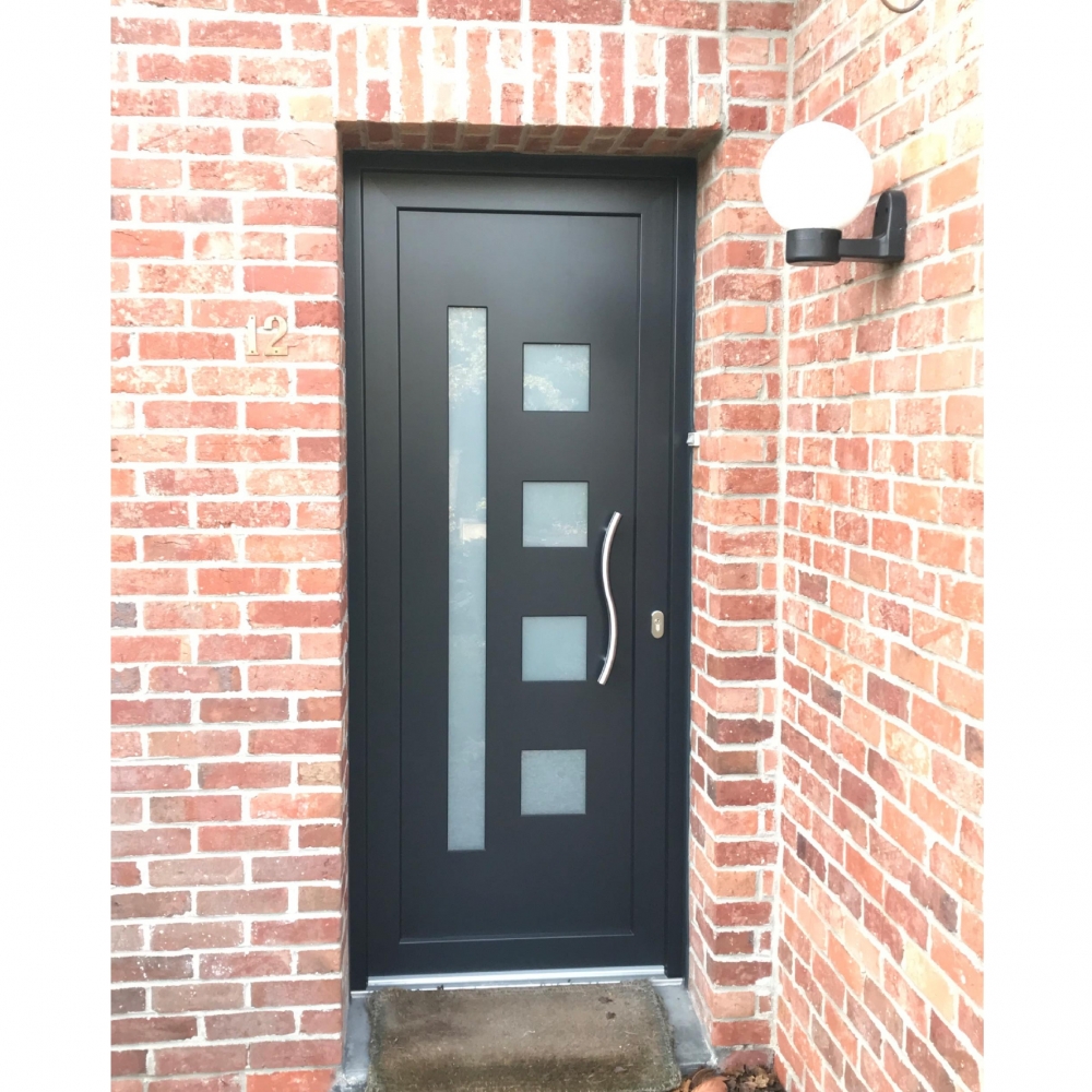 Porte d'entrée PVC gris noir