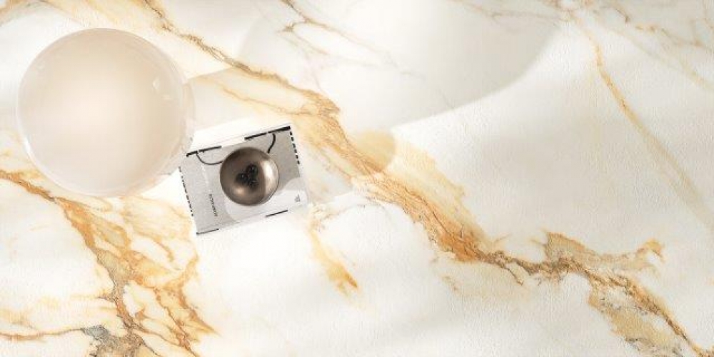 Calacatta Gold Satin 3D Rectifié 90/90 x 09 mm