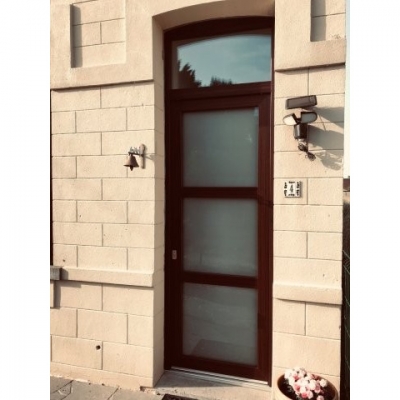 Porte en PVC imitation bois - Profel