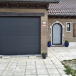 Porte en PVC gris-noir RAL 7021 - Profel