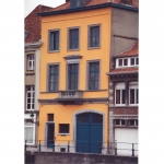 Menuiseries en bois Meranti avec croisillons collés - Profel