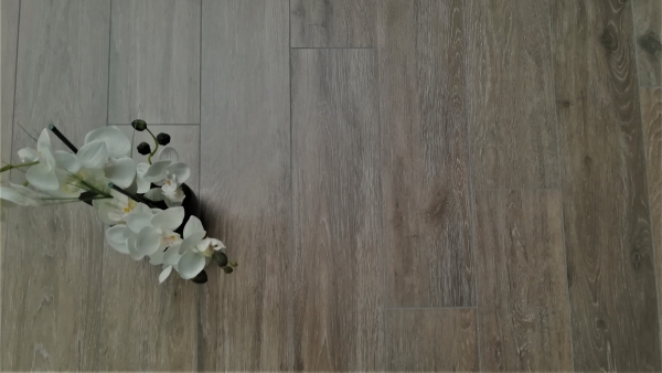 P V. Roble Rectifié 20/120 x 9,5 mm - EN STOCK