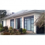 Menuiseries en marron foncé - Profel